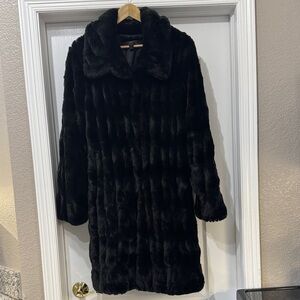 Fabulous Furs Luxurious Black Mink Coat